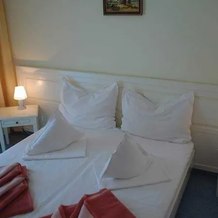 Hotel Central ホテル