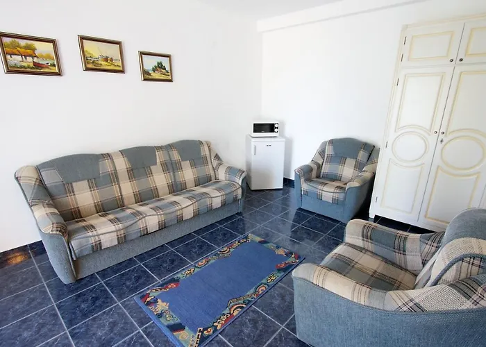 Hotel Central Отель Мамая