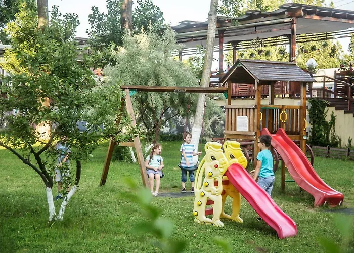 Hotel Central Мамая